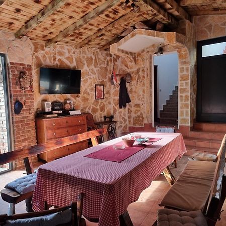 Apartmani Marija Kolan Kültér fotó