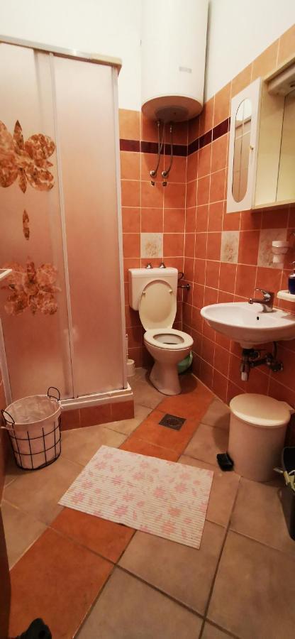 Apartmani Marija Kolan Kültér fotó