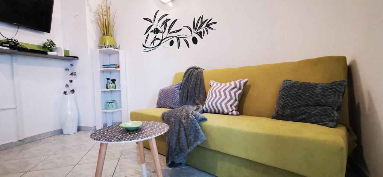 Apartmani Marija Kolan Kültér fotó