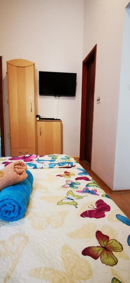 Apartmani Marija Kolan Kültér fotó